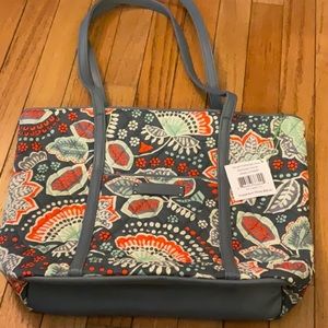 Vera Bradley small trimmed Nomadic Floral with and matching Trifold Wallet.